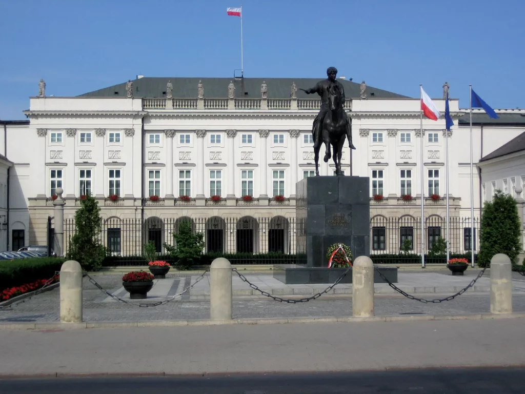 Polish government tenders